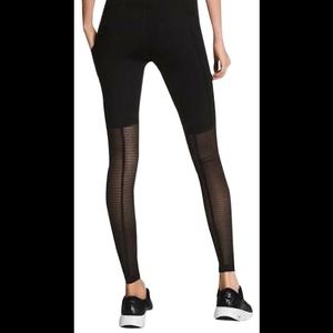 Victoria’s Secret Sport Mesh Knockout Leggings